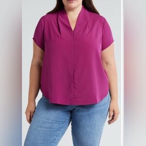 Universal Standard V-Neck Crêpe de Chine Top Akala Purple size small (14-16)